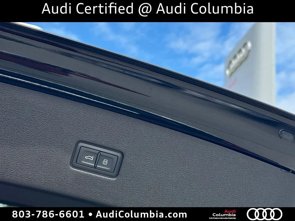 Used 2022  Audi 4.0T image 17