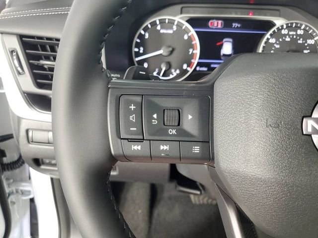 New 2026 Everest White Pearl TriCoat Nissan SV image 26