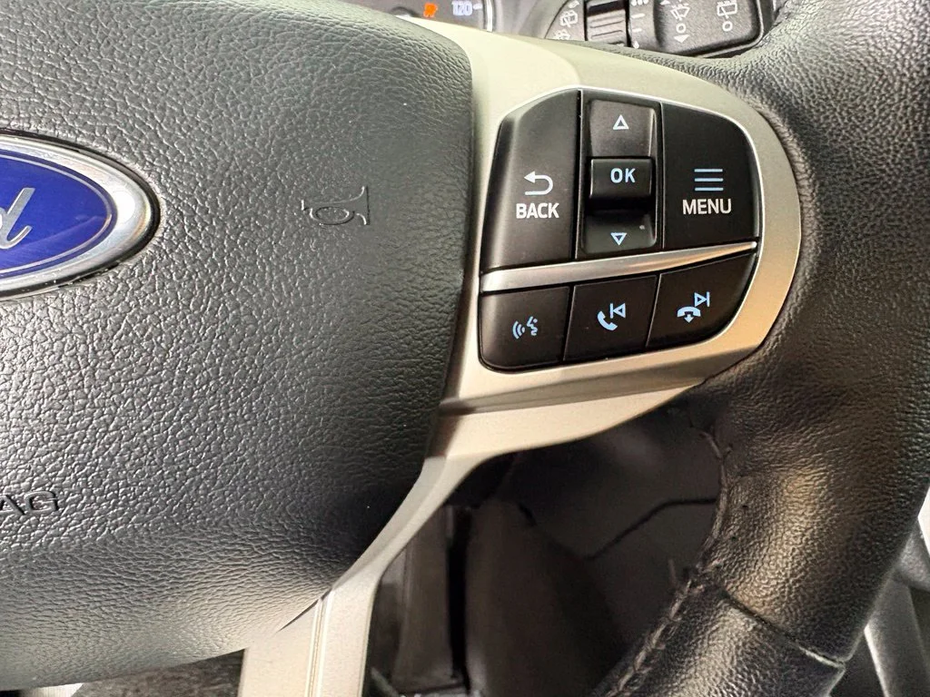 Used 2023 Silver Ford XLT image 25