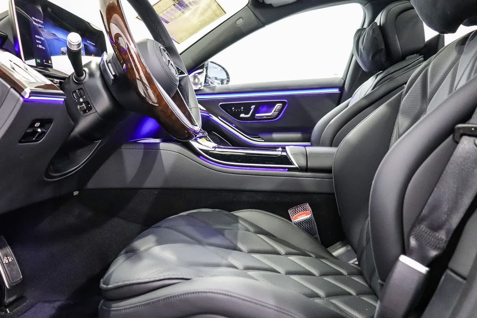 New 2026 Obsidian Black Metallic Mercedes-Benz Maybach S 580 image 19