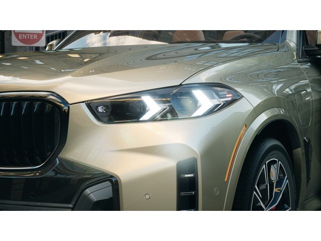 New 2026 Manhattan Green Metallic BMW xDrive50e image 6