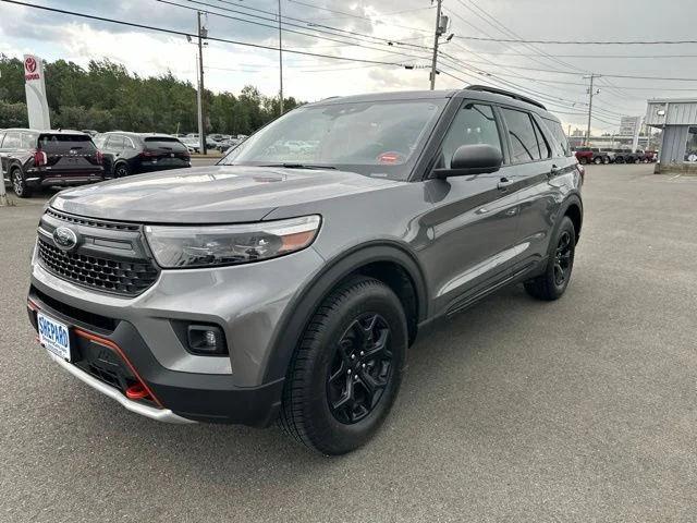 Used 2022 Gray Ford Timberline image 3