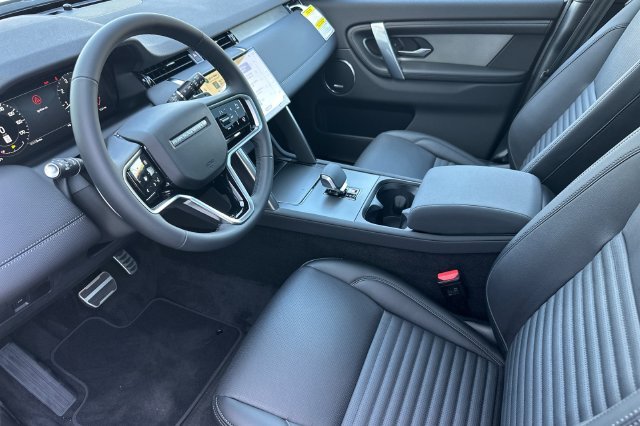 New 2026 Carpathian Grey Land Rover Landmark image 9