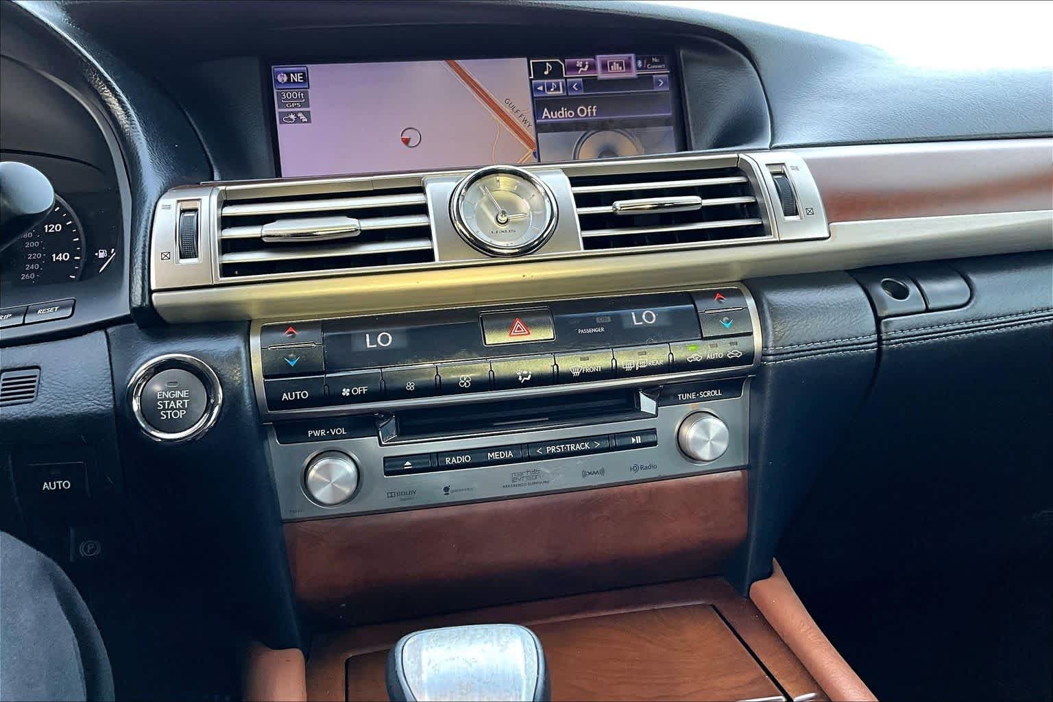 Certified Used 2013 Obsidian Lexus L image 33