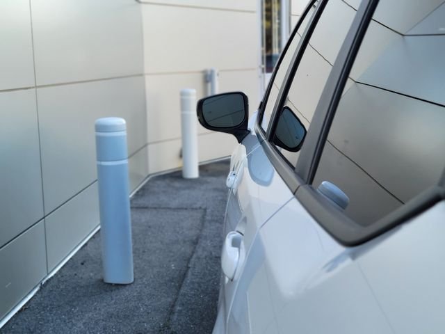 Used 2025 Crystal White Pearl Subaru Touring image 46