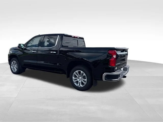 Used 2025 Black Chevrolet LTZ image 3