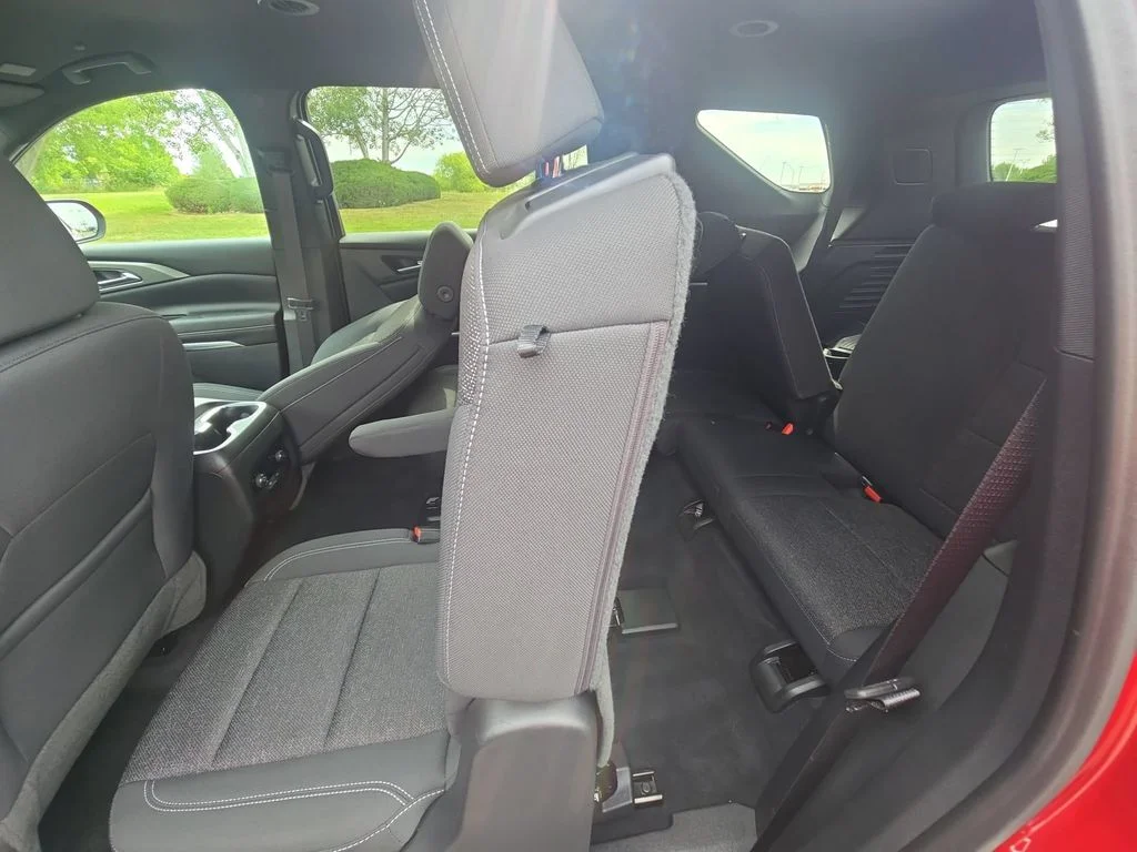 Used 2024 Red Chevrolet LT image 40