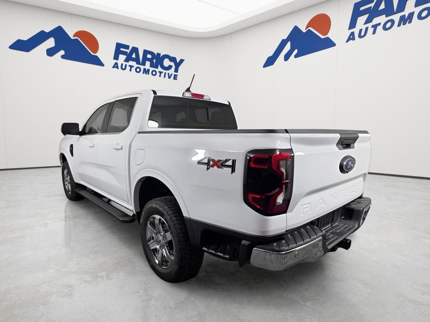 Used 2025 Oxford White Ford LARIAT image 3