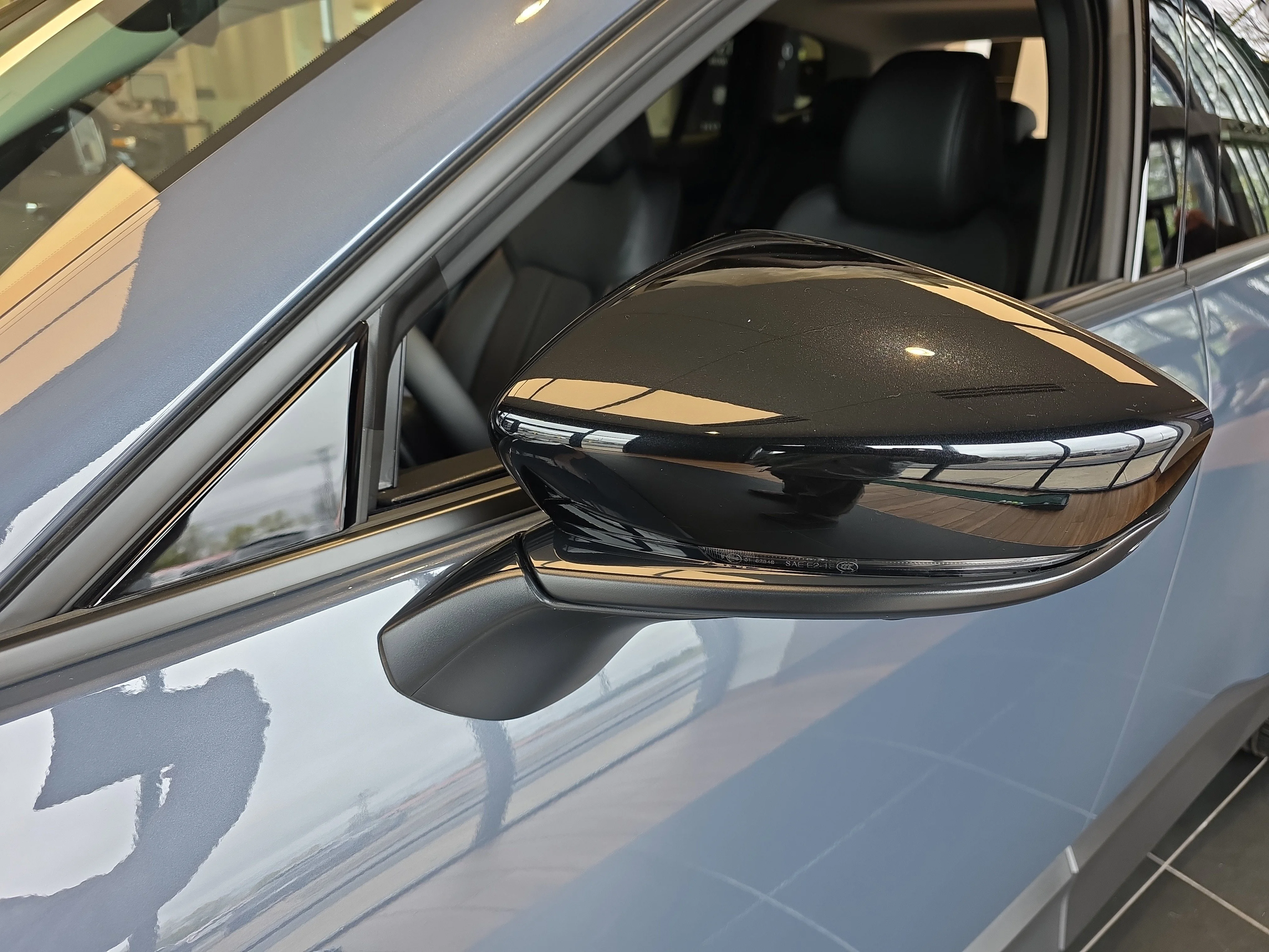 2026 Mazda CX-50 Premium Plus - Photo 16