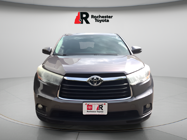Used 2015 Gray Toyota LE Plus V6 image 2