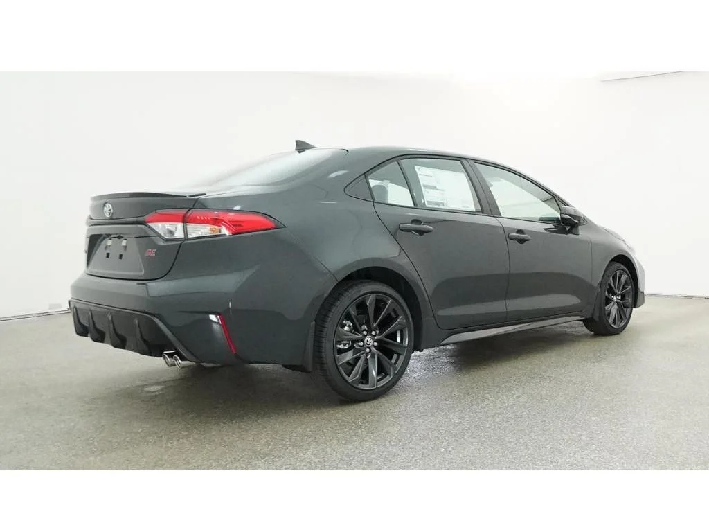 Used 2026  Toyota SE image 28
