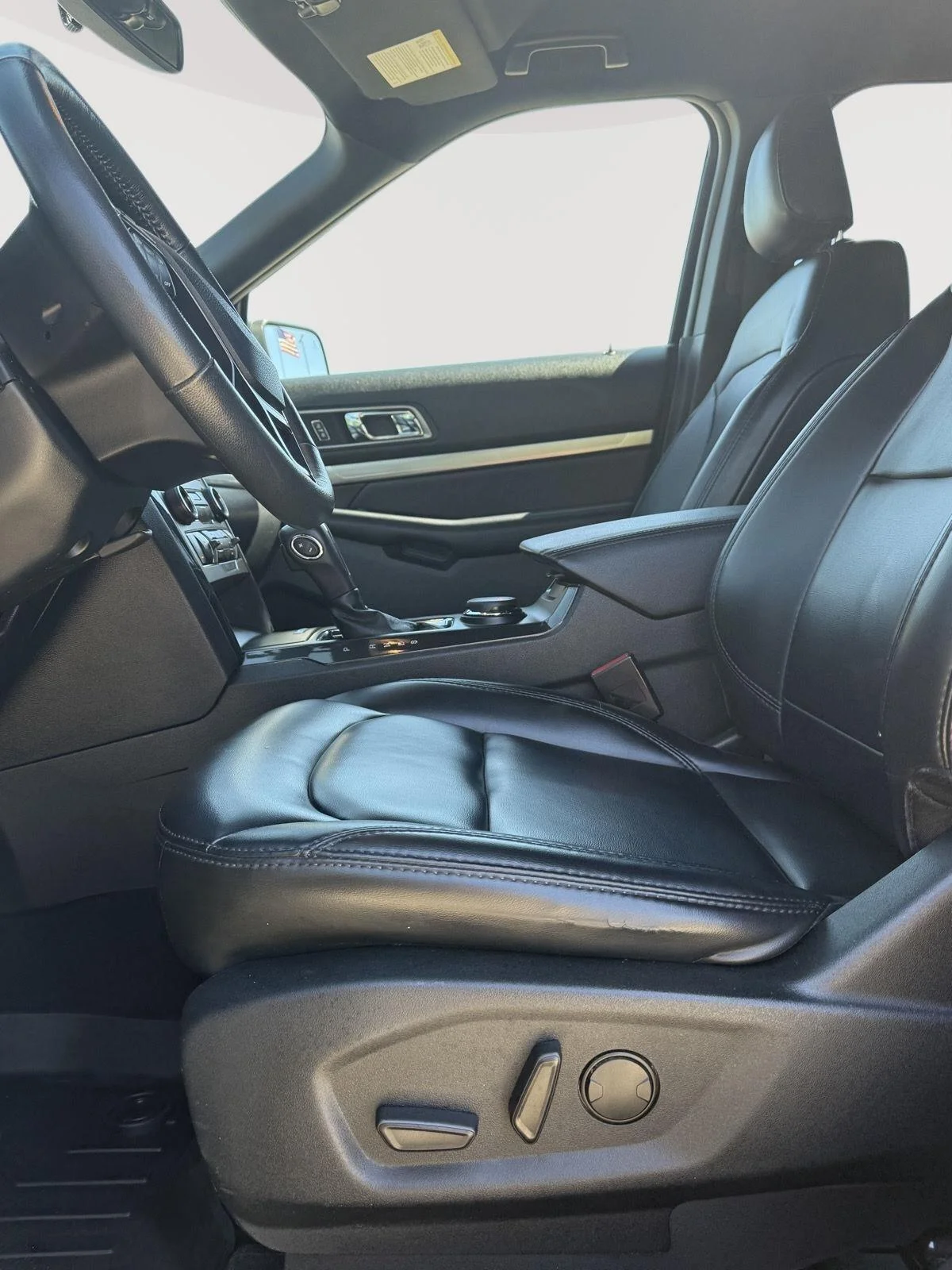 Used 2019 Magnetic Ford XLT image 9