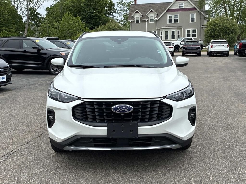 Used 2024 White Ford Platinum image 2