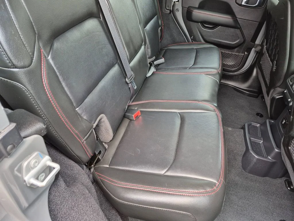 Used 2022 Gray Jeep Unlimited Rubicon image 23