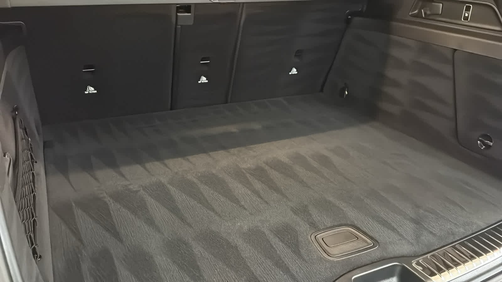 New 2026 MANUFAKTUR Alpine Grey Mercedes-Benz GLE 580 image 33