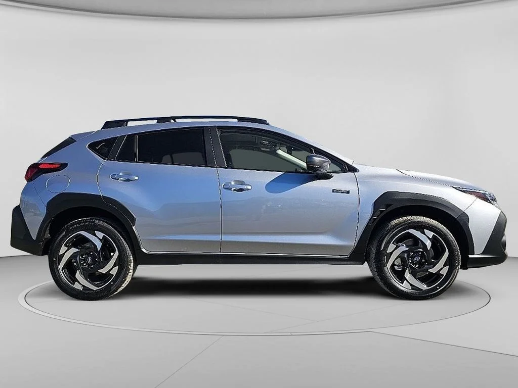 2026 Subaru Crosstrek Limited - Photo 10
