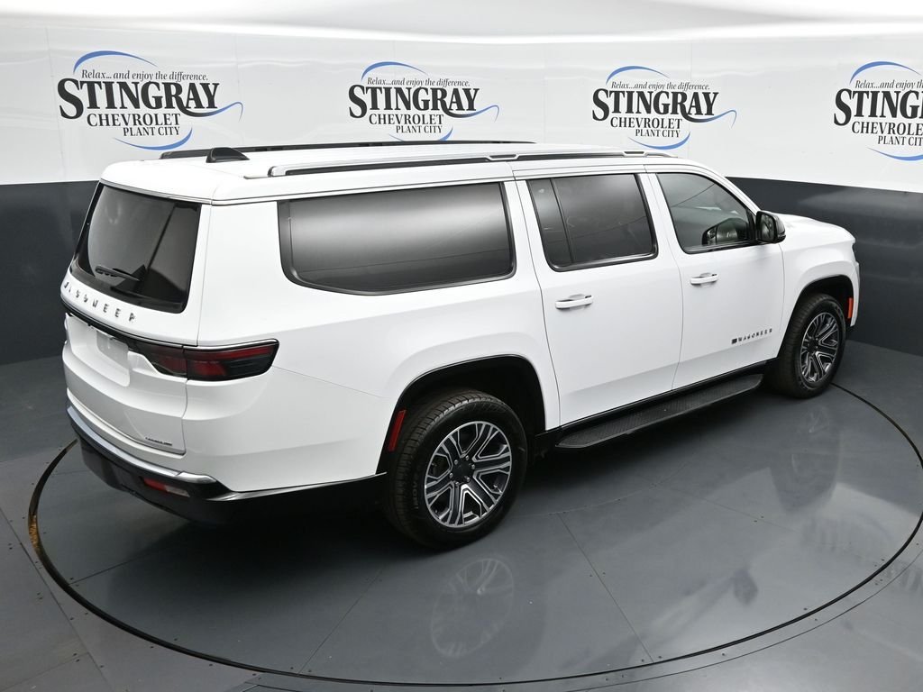 Used 2024 White Jeep Series II image 27