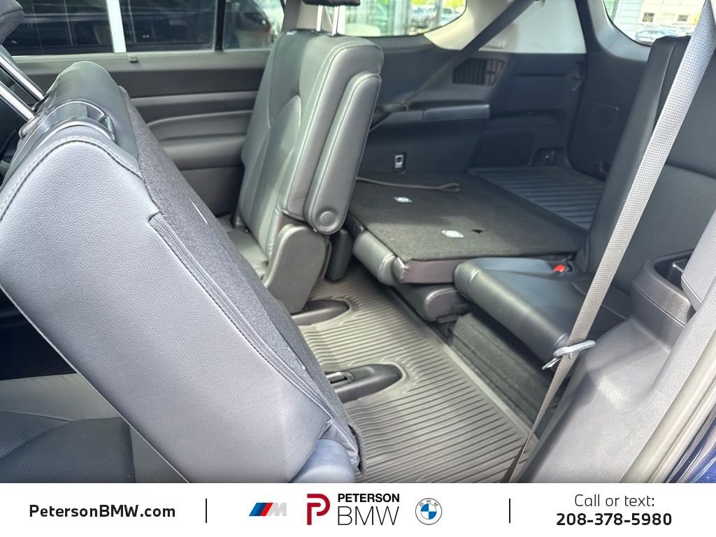 Used 2025  Toyota Limited image 15