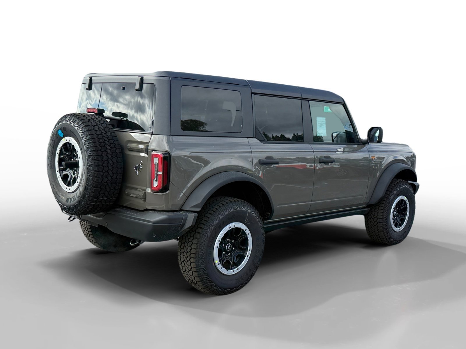 New 2026 Marsh Gray Ford Badlands® image 5