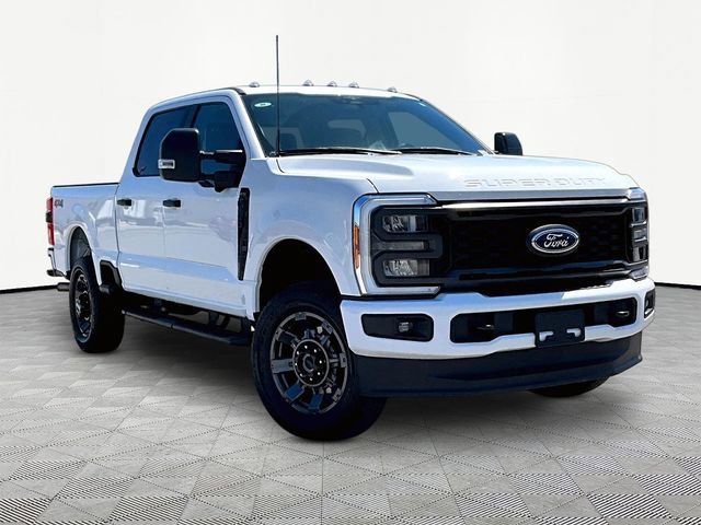 2023 Ford F-250 XL 4x4 Crew Cab 6-3/4' Box's photo