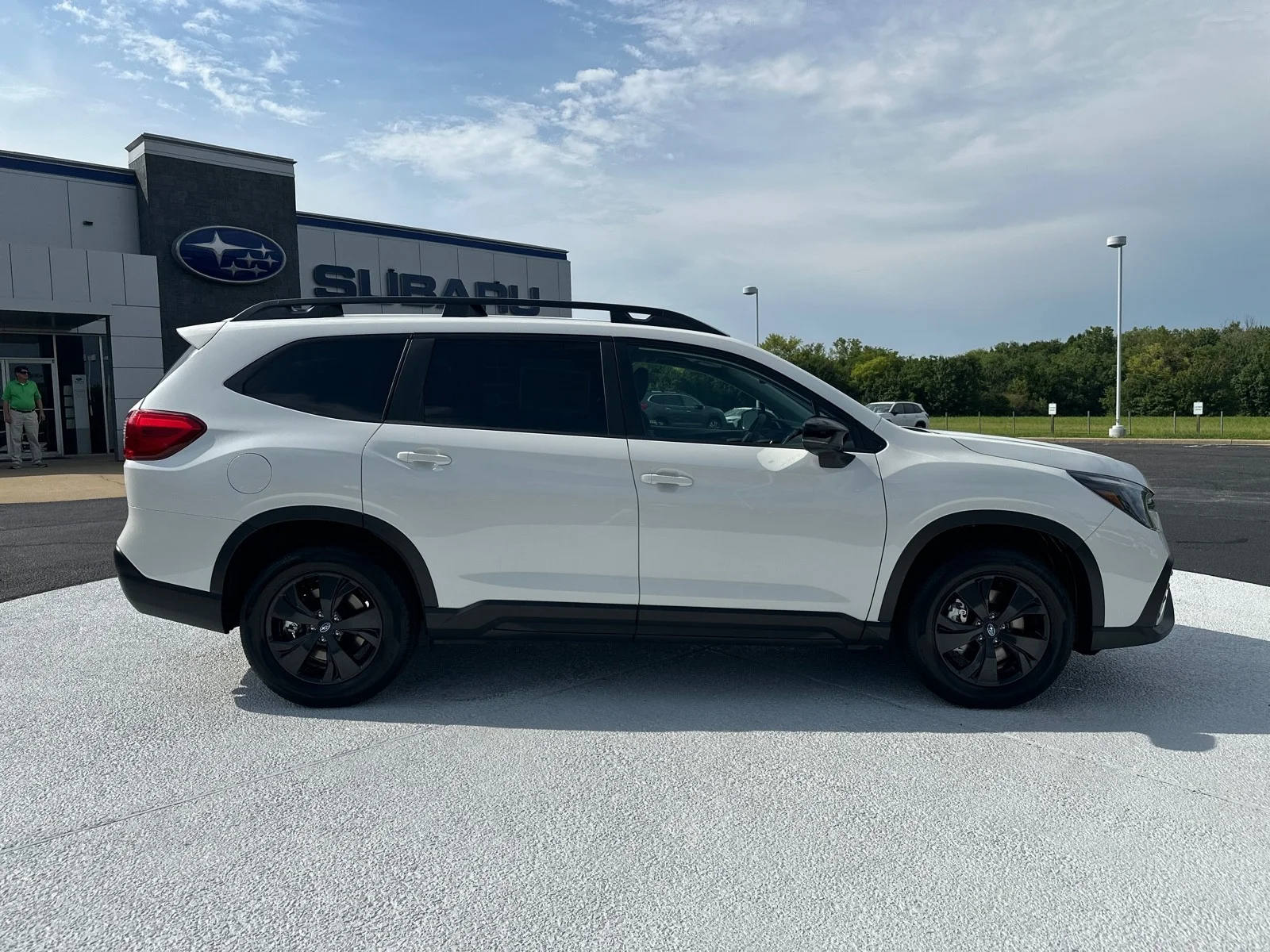 New 2026 CRYSTAL WHITE PEARL Subaru Premium 7-Passenger image 8