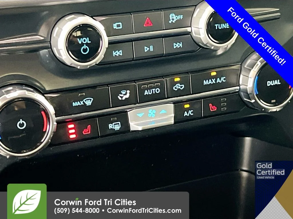 Certified Used 2025 Agate Black Metallic Ford XLT image 23