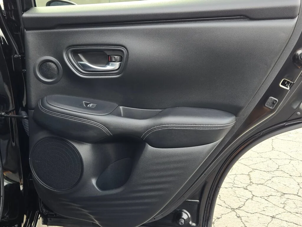 Used 2024  Honda EX-L image 12