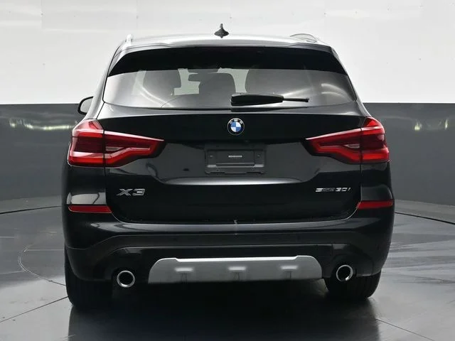 Used 2021 Black BMW sDrive30i image 6
