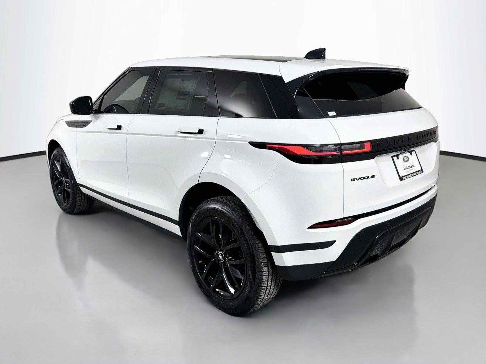 New 2026 Fuji White Land Rover Core S image 7