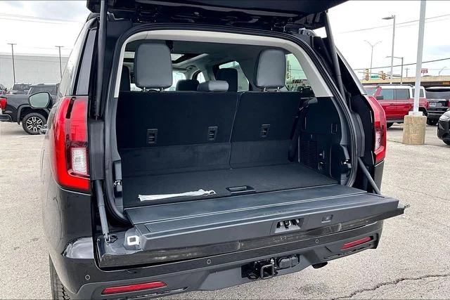 New 2026 Black Ford Active image 13
