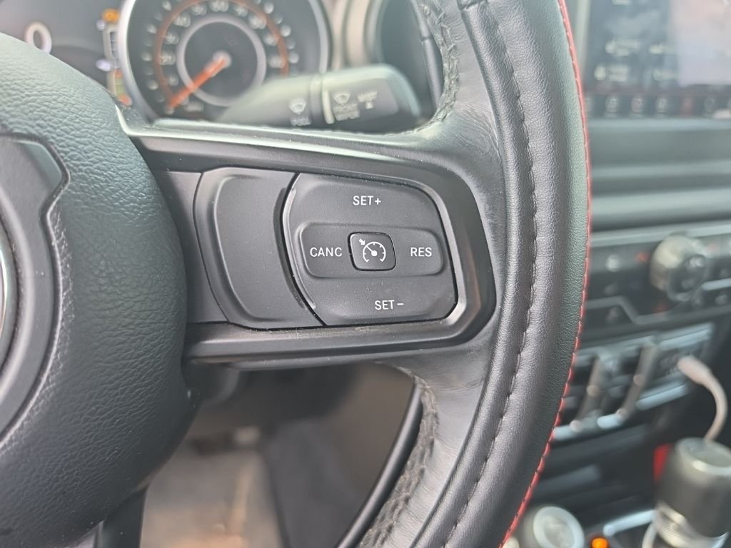 Used 2021 Black Jeep Willys image 22