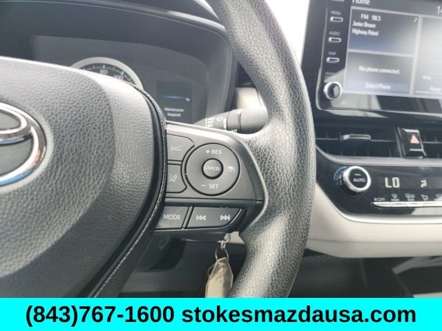 Used 2021 Silver Toyota LE image 4