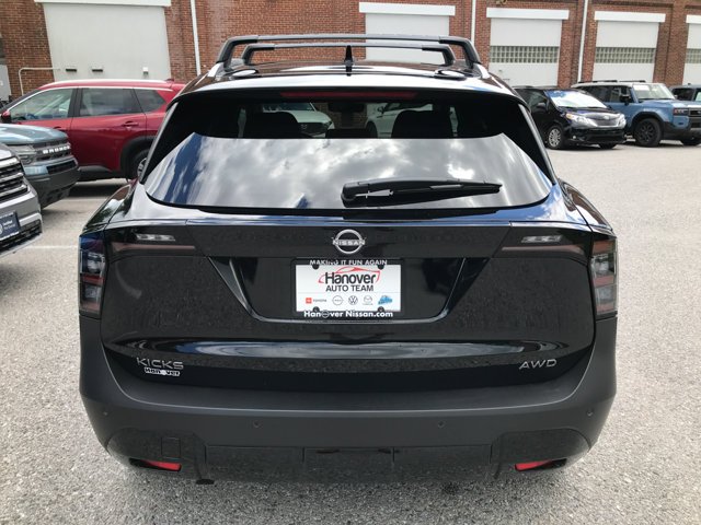 New 2026 Super Black Nissan SV image 5