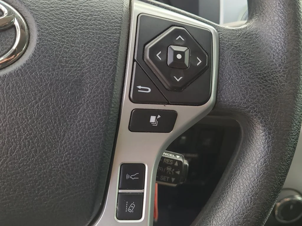 Used 2019 Gray Toyota SR5 image 28