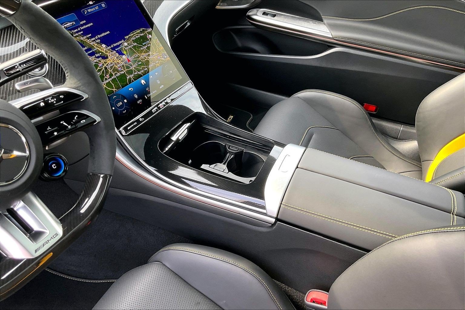New 2026 MANUFAKTUR exclusive graphite grey magno Mercedes-Benz AMG® CLE 53 4MATIC+ Coupe image 19