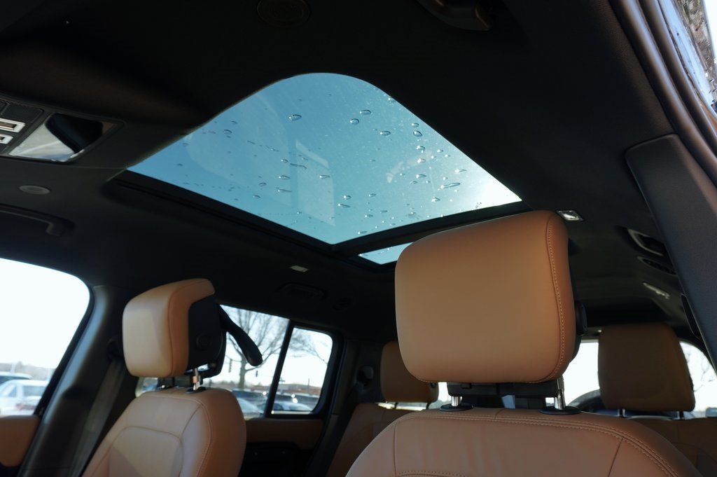 2026 LAND ROVER DEFENDER - Image 14