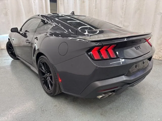 2024 Ford Mustang GT Premium - Photo 6