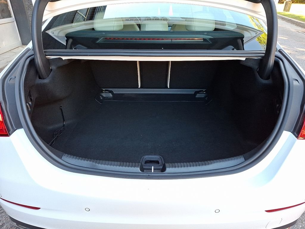 Certified Used 2025 White Mercedes-Benz C 300 image 28