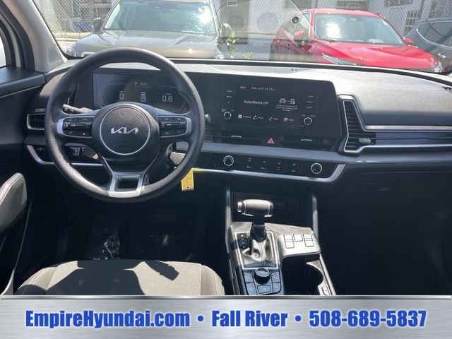2024 Kia Sportage LX - Photo 13
