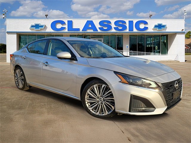 2023 Nissan Altima SL