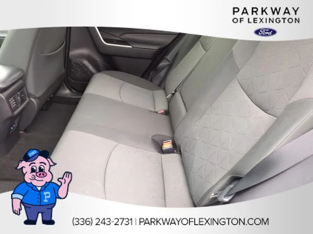 Used 2022 Red Toyota XLE image 28