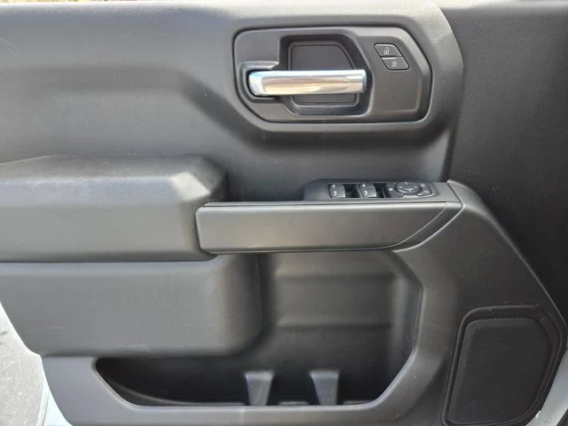 Used 2025 White Chevrolet Custom Trail Boss image 35