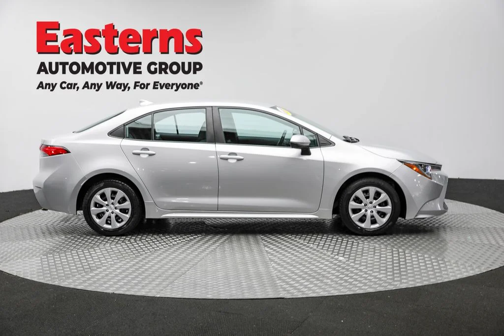 Used 2022 Silver Toyota LE image 4