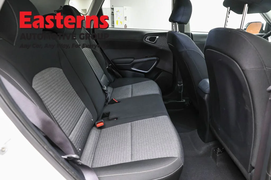 Used 2020 White Kia GT-Line image 23
