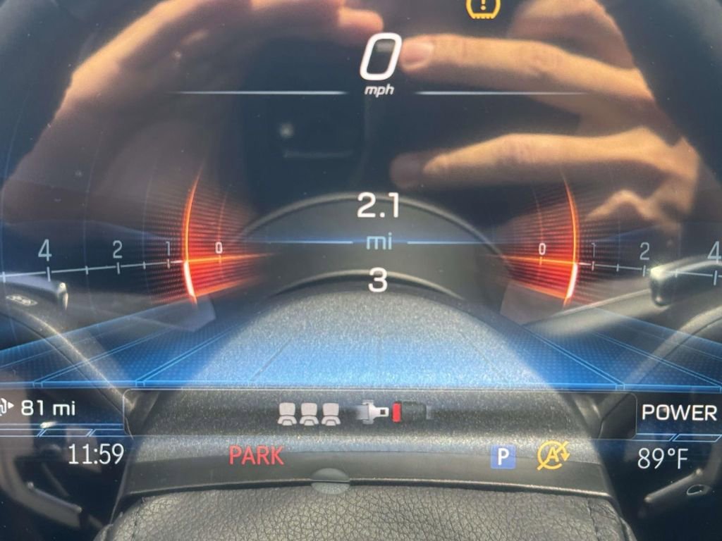 New 2026 Cirrus Silver Metallic Mercedes-Benz GLE 53 AMG® image 2
