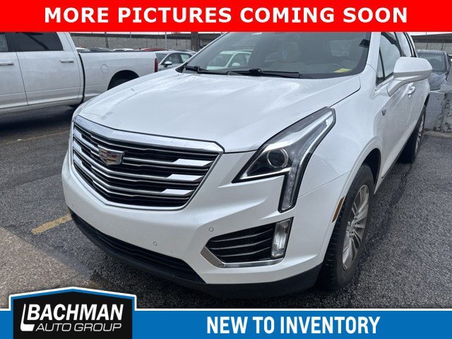 Used 2019 Crystal White Tricoat Cadillac Luxury FWD image 3