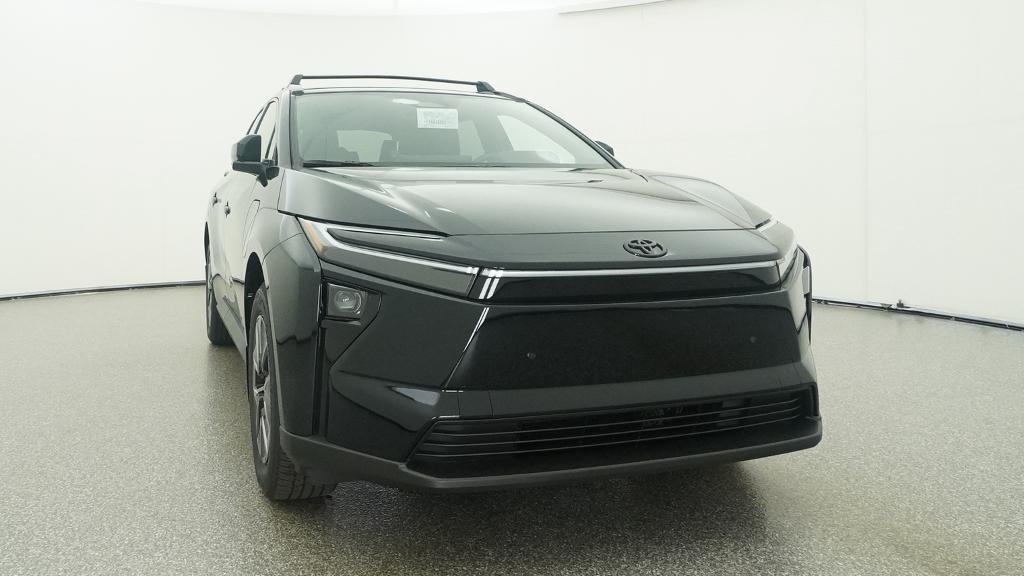 New 2026 Midnight Black Metallic Toyota XLE image 7