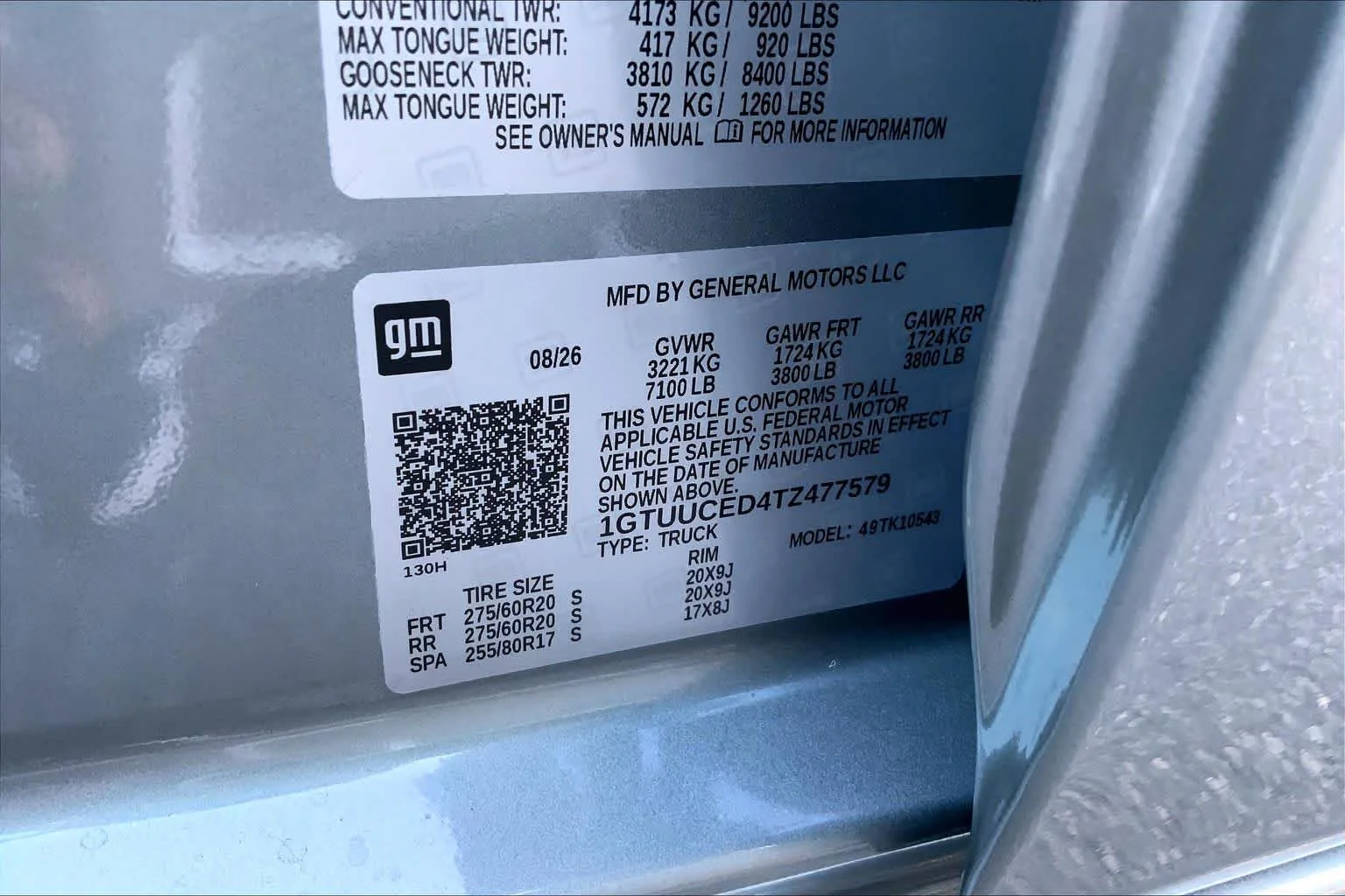 New 2026 Sterling Metallic GMC Elevation image 16