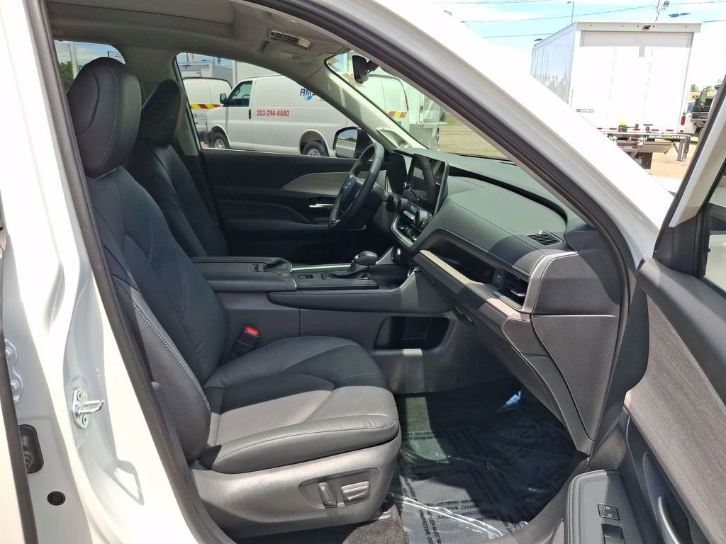 Used 2025 Toyota Grand Highlander SUV
