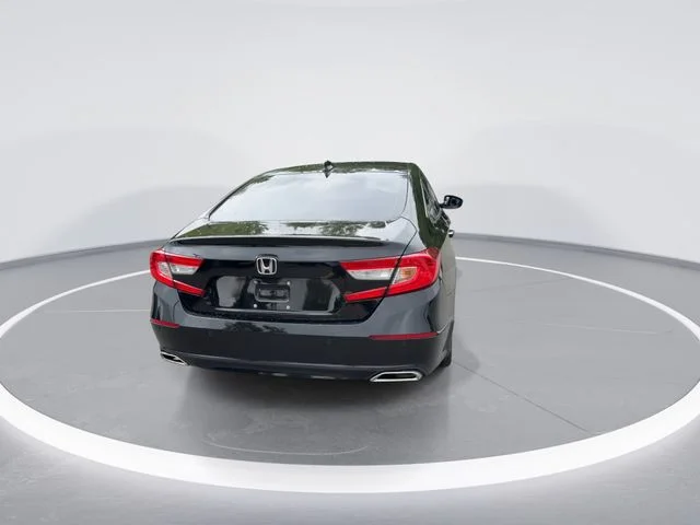 Used 2021 Black Honda Touring 2.0T image 7